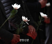 경찰 또 지하철 무정차 논쟁 불지펴···전문가 “대안이 먼저인데 소모적 공방”[이태원 핼러윈 참사]