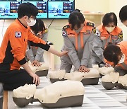 교육부 "학교 CPR 실습 중심으로 운영…안전교육 강화"(종합)