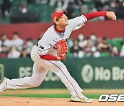 한국시리즈 1차전 SSG 선발은 김광현 [사진]