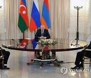 RUSSIA AZERBAIJAN ARMENIA SUMMIT