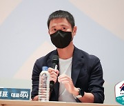 정치 개입 막는 FIFA와 정반대로 뛰는 K리그 시도민구단