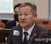 때늦은 사과·면피 행정·농담까지…여론은 악화일로