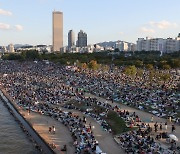 방역당국 "코로나 확진 규모 증가세 전환 판단...7차 유행은 유보"