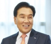 김지완 BNK금융 회장 사퇴키로…후임 CEO 선임 관심