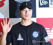 골든 글러브 유격수 수상 실패한 김하성, 2일 귀국…애틀랜다 스완슨 수상