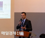 CDMO is a must to meet biologic medicine demand: Samsung Biologics VP