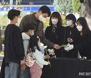 "도저히 이해가 안돼"…경찰 부실대응 논란에 유족·시민들 분통