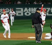 김성현, 만루 위기서 병살 플레이