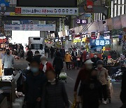 10월 소비자물가 5.7% 상승…석 달 만에 상승폭 확대