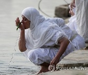 APTOPIX Iraq Sabean Mandaeans Rites