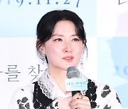 "딸 운구비 700만원 막막"...이영애, '이태원 참사' 러시아 가족에 "돕고 싶다"