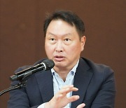 최태원 "스타트업, 돈을 좇아선 안돼…ESG 시장 눈여겨봐야"