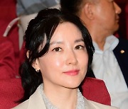 "숨진 러시아인 운구비 돕겠다"…이영애, 이태원 참사에 도움의 손길