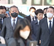 '이상민 경질론' 불거져도..尹대통령, 검토 아직 안해 [이태원 참사]