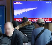 北, 최신 ICBM ‘화성-17형’ 발사…2단 분리 후 정상비행 실패