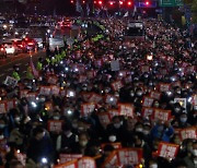 野 “이태원 참사 경찰 부실 대응 원인은 尹 대통령”...‘대통령실 지키려 구조 외면’ 주장