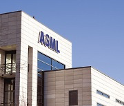 EUV 노광장비 中 공급차단...“美, 네덜란드 ASML 압박”