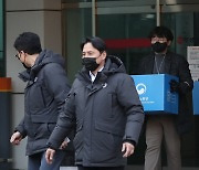 고용부, 화학물질 취급 사업장 57% '경고표시 미부착'