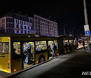 "우크라 국민들, 암흑·추위와 전쟁에서 결국 승리할 것" WP