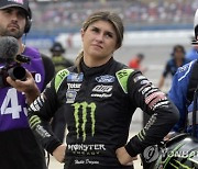 NASCAR Hailie Deegan Auto Racing