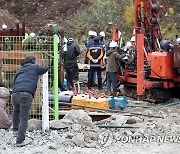 봉화 사고광산 지하 '천공' 성공…내시경 통해 본격 수색(종합)