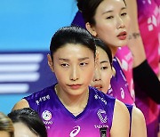 김연경 ‘가슴에 검은 리본’ [MK포토]