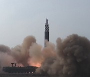 진화하는 '괴물 ICBM' 화성 17형..."기술 진전"