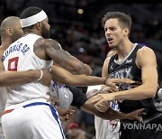 Clippers Spurs Basketball