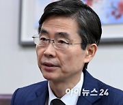 [인터뷰] 조경태 "개혁대상 1호는 정치권… 국회의원 100명 줄이겠다"