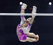 (SP)BRITAIN-LIVERPOOL-ARTISTIC GYMNASTICS-WORLD CHAMPIONSHIPS-WOMEN'S UNEVEN BARS FINAL