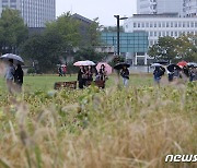 [오늘의 날씨] 경기(7일, 월)…오후부터 약한 비