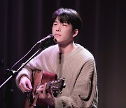 곽진언, 소극장 콘서트 'Op.4' 성료…"선물 받는 것 같은 무대"