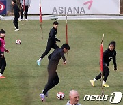 오프사이드 트랩 훈련하는 女 축구대표팀 선수들