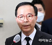 [포토]김광호 서울경찰청장, 이태원 인력 늦장 투입 지적에 "대통령실과 상관 없어"