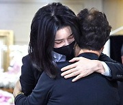 조용히 바쁜 행보…김건희, 내부서 말려도 유족 찾아간 사연