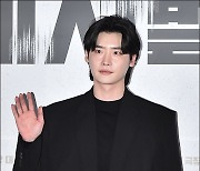 이종석, '손만들어도 훈훈함 가득' [MD포토]