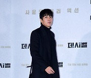 [T포토] 김래원 '성큼성큼'