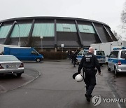 평생 방에 갇혀 산 8세 소녀 구조됐다…독일 '충격'