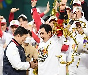 김강민 ‘내가 바로 KS MVP’ [MK포토]