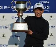 '통산 33승' 완성 김종덕, KPGA 챔피언스투어 2년 연속 상금왕 등극