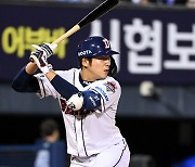 청백전 홈런 신고&3안타…'RF 무한 경쟁' 이승엽호, 1차지명의 도전장