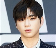 강다니엘 측 "순간 혼동해 실수, 광고주께 죄송"…'스맨파' 실언 사과 [공식입장]