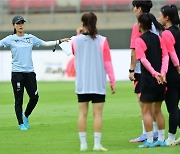 여자 축구 대표팀 김은정 코치, U-17 대표팀 사령탑으로