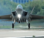 [취재파일] F-35B '아스람' 발사 성공…KF-21 · FA-50에 던지는 시사점