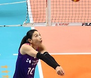 [Ms포토]김연경 '수비도 차분하게'