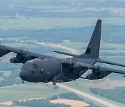 김정은에 ‘포탄비’ 경고... 美, AC-130J 고스트라이더 日 배치