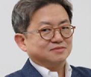 [김인권의 트렌드 인사이트] 제초작업의 비밀병기, 염소들