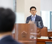 경사노위, 임기제 전문위원 전원과 '계약 종료' 논란