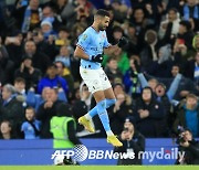 '마레즈-알바레즈 연속골' 맨시티, EFL컵 32강서 첼시에 2-0 완승