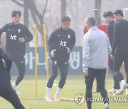 마지막 평가전 앞두고 훈련하는 벤투호